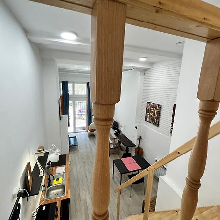 Duplex Manzanares Izq Amarillo Temporal Apartment Madrid Bagian luar foto