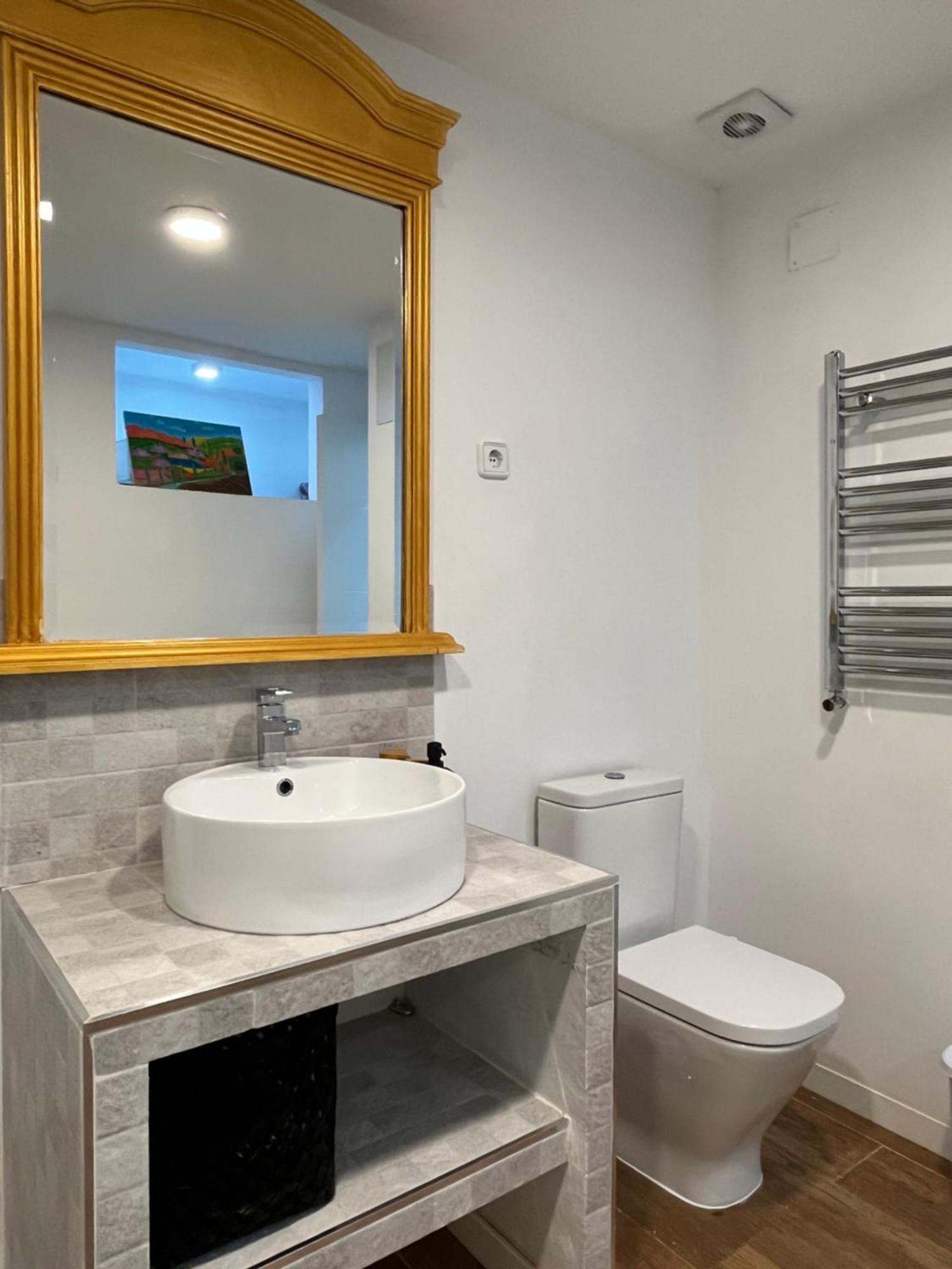 Duplex Manzanares Izq Amarillo Temporal Apartment Madrid Bagian luar foto