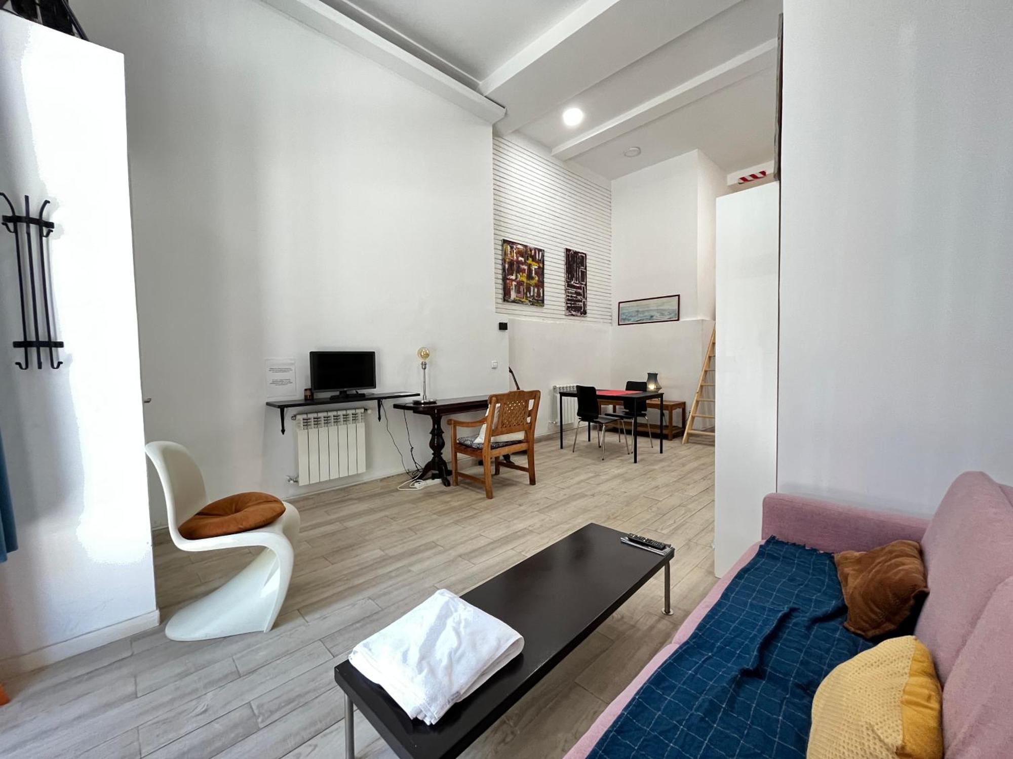 Duplex Manzanares Izq Amarillo Temporal Apartment Madrid Bagian luar foto