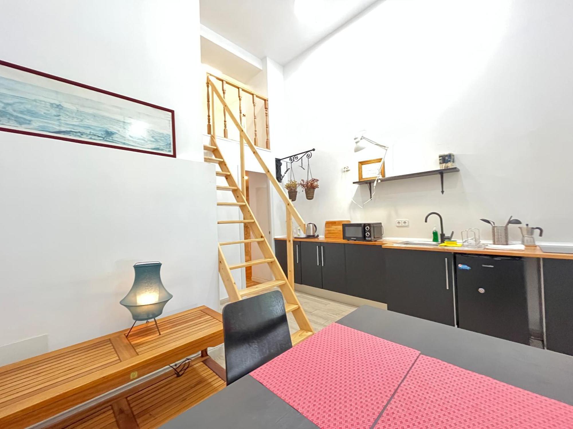 Duplex Manzanares Izq Amarillo Temporal Apartment Madrid Bagian luar foto